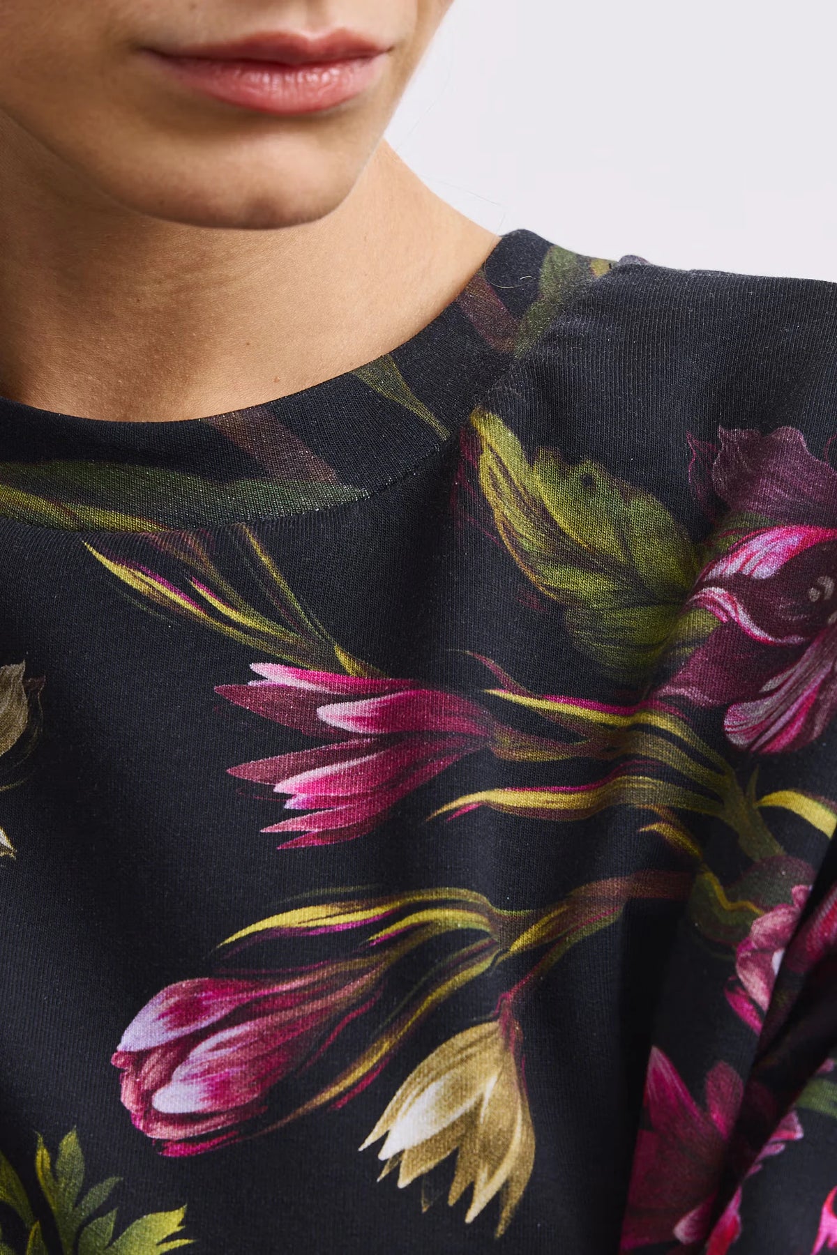 Dames trui met bloemenprint