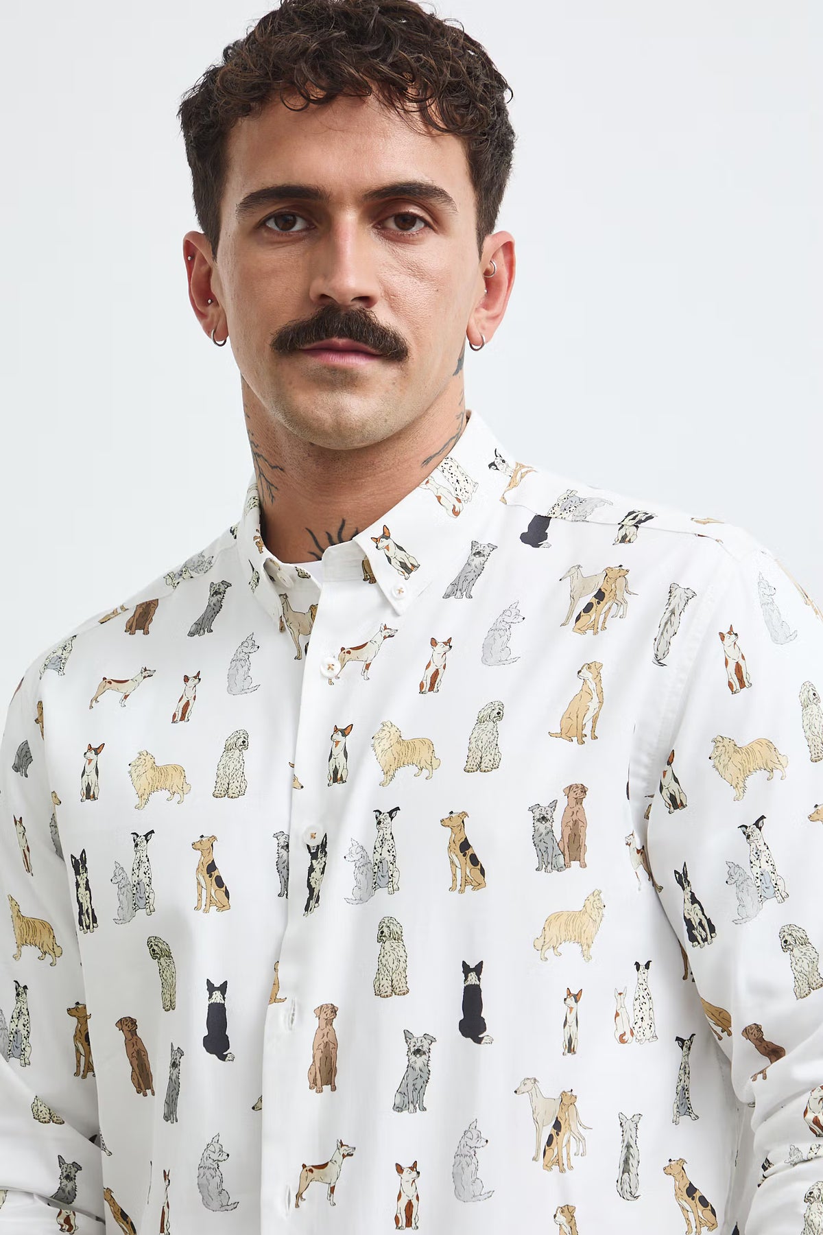 heren katoenen overhemd met hondenprint - Adela Madej x Medicine collectie