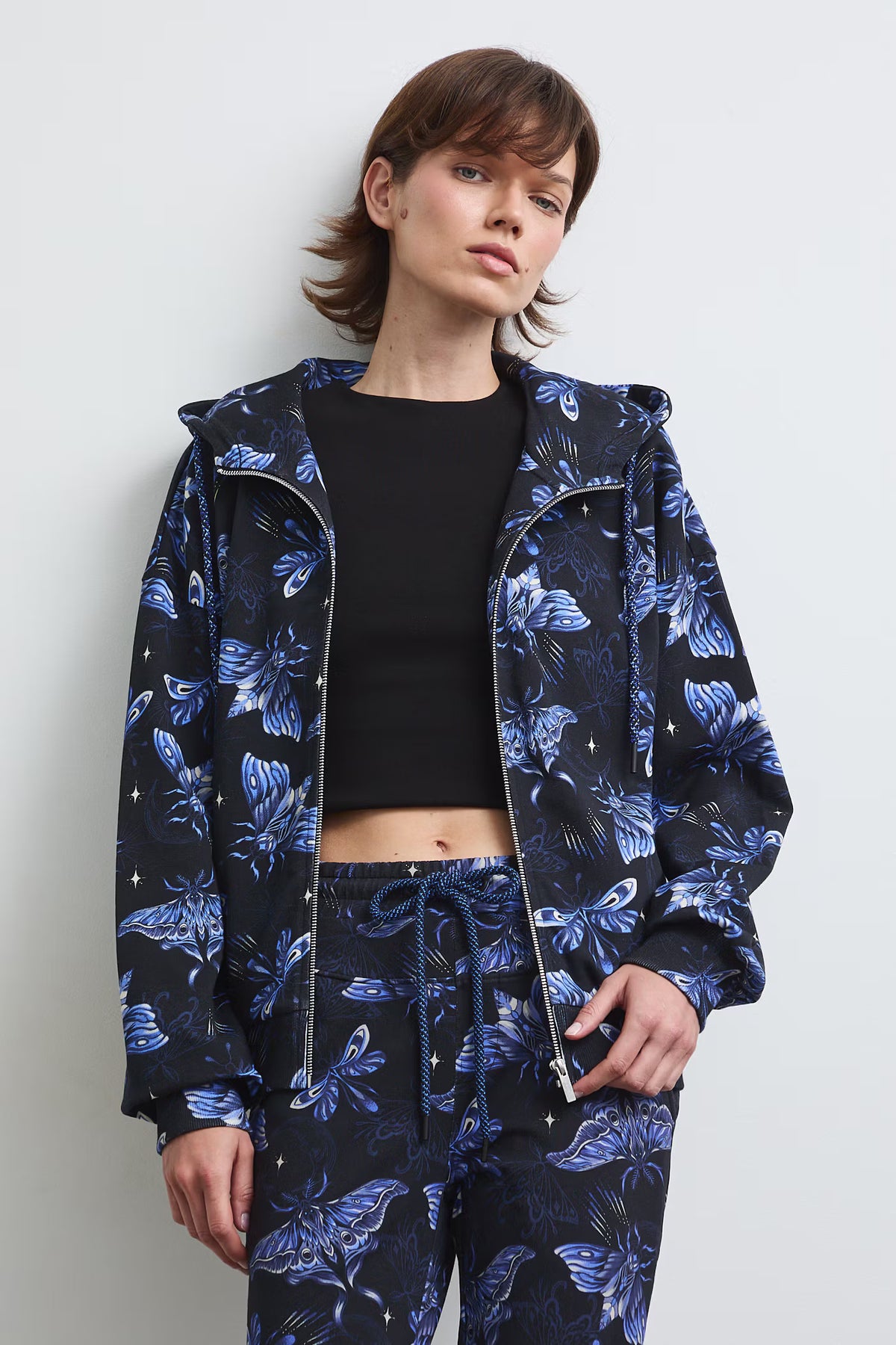 Dames vest met blauwe vlinderprint