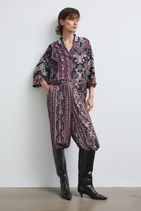 Damesblouse met kleurrijke paisleyprint
