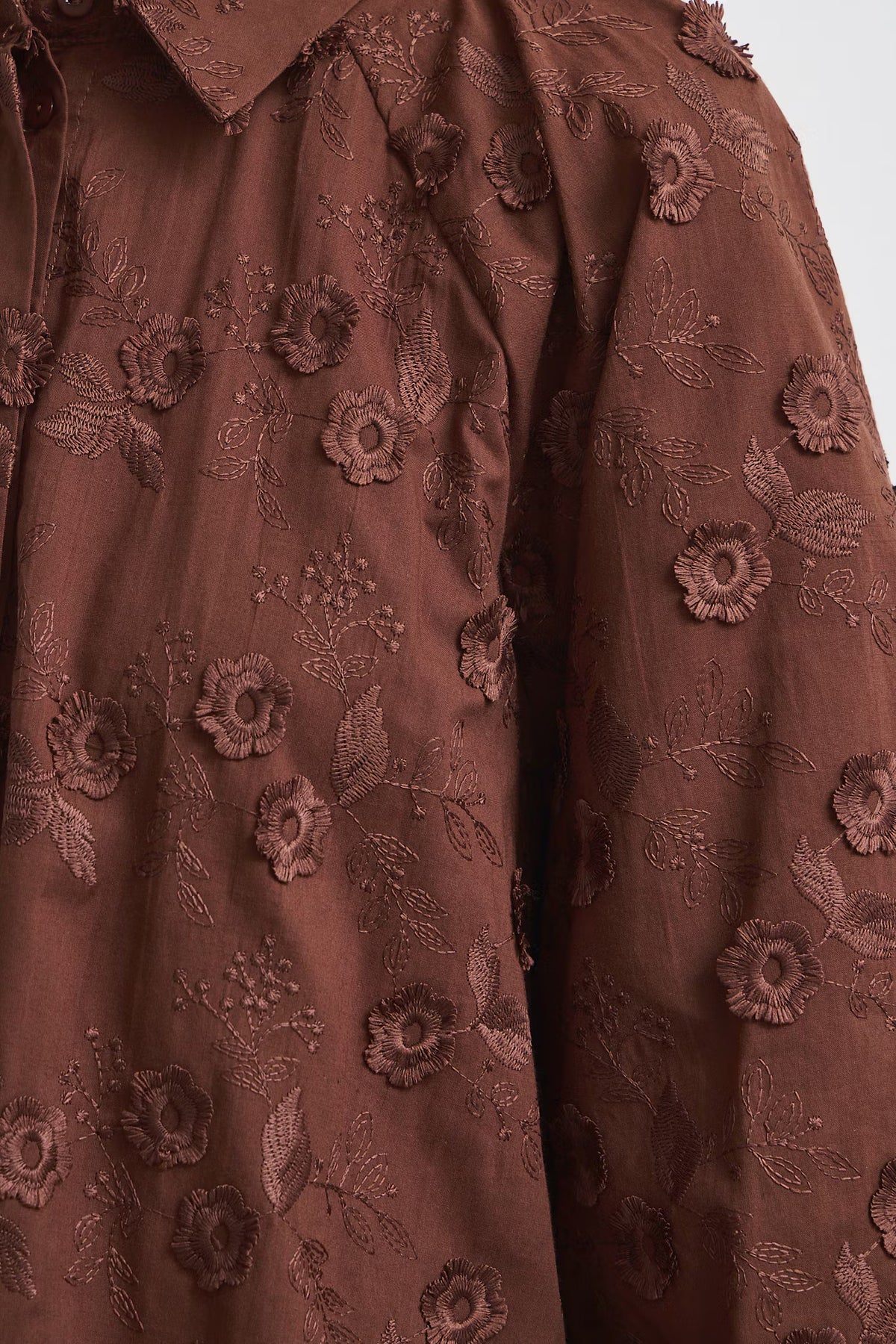 Dames katoenen blouse met borduurwerk