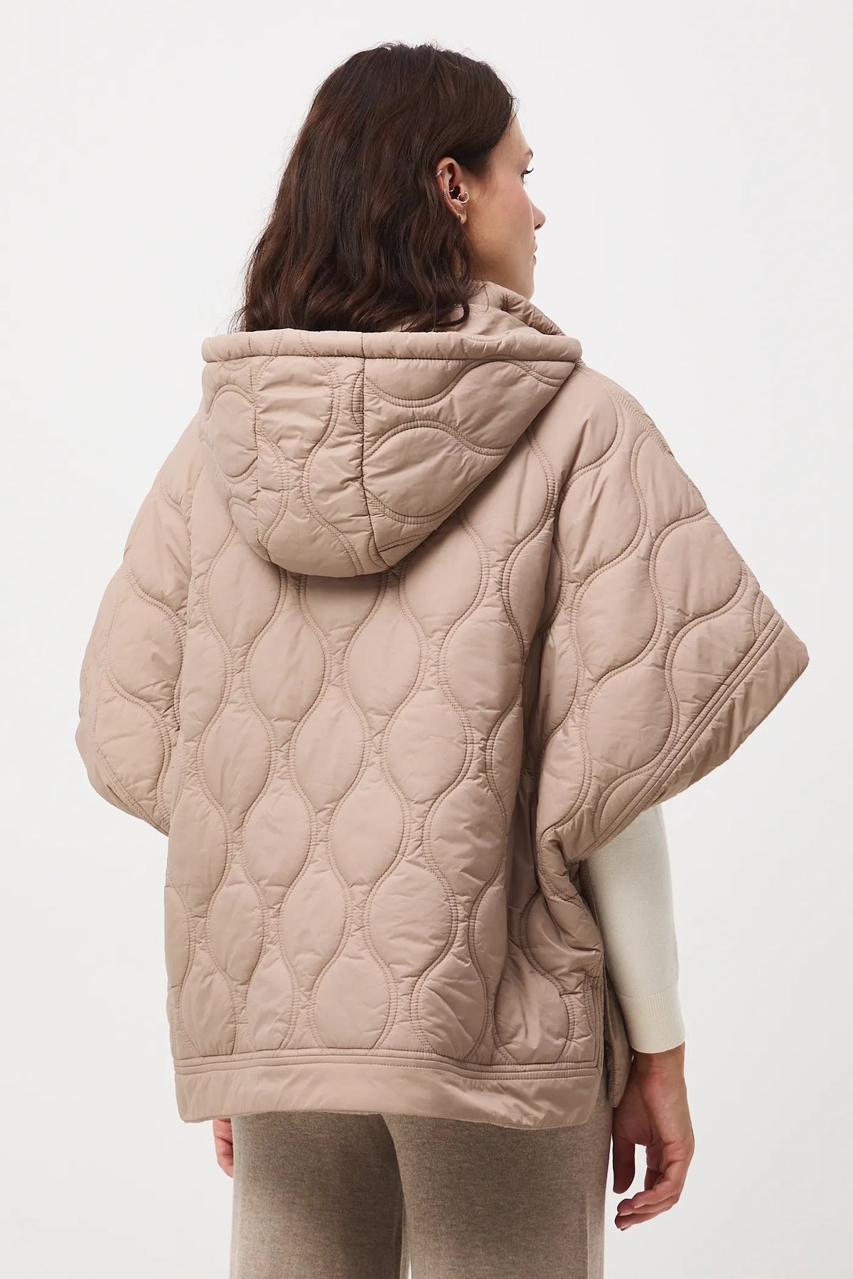 Dames gewatteerde poncho met korte mouwen