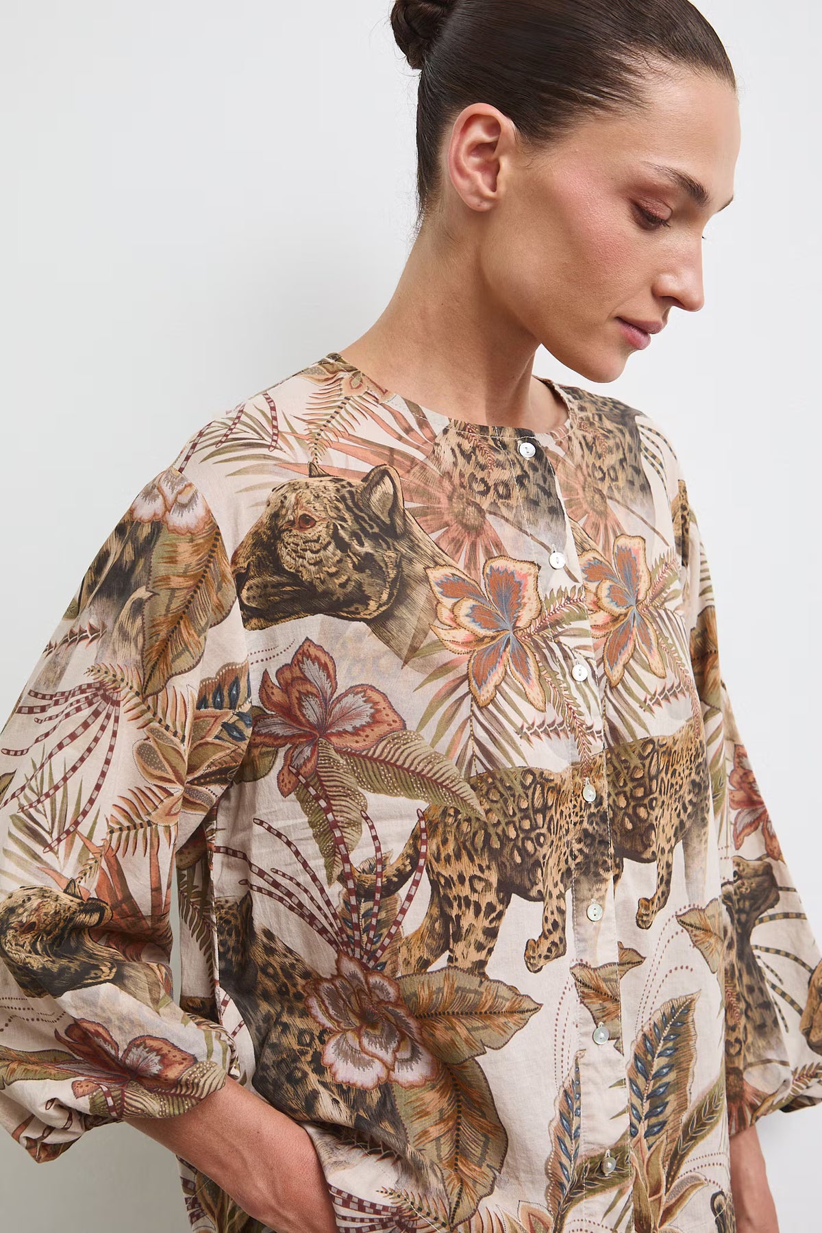 Dames blouse met jungleprint