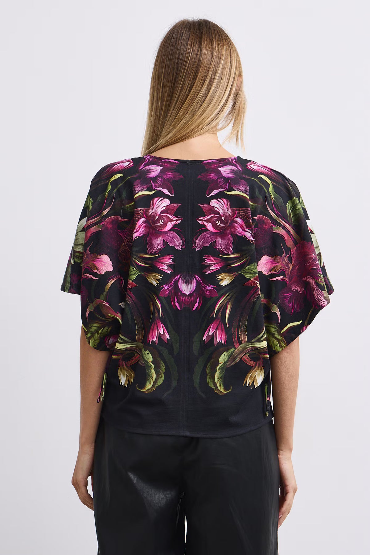Dames blouse met bloemenprint