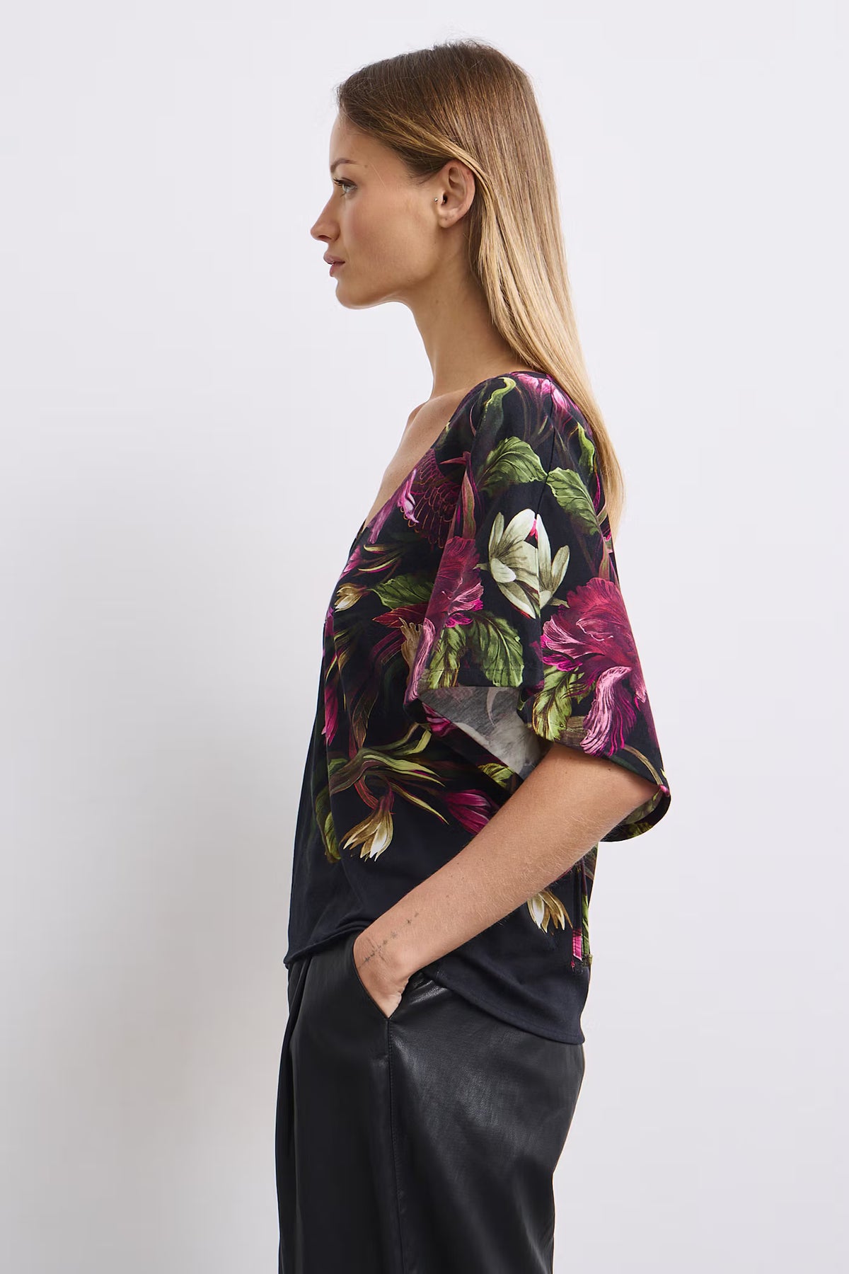 Dames blouse met bloemenprint