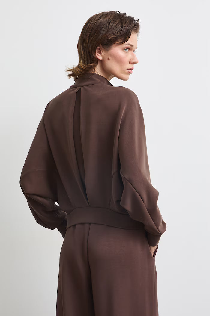 Damesvest met ritssluiting van zachte, gladde modalstof
