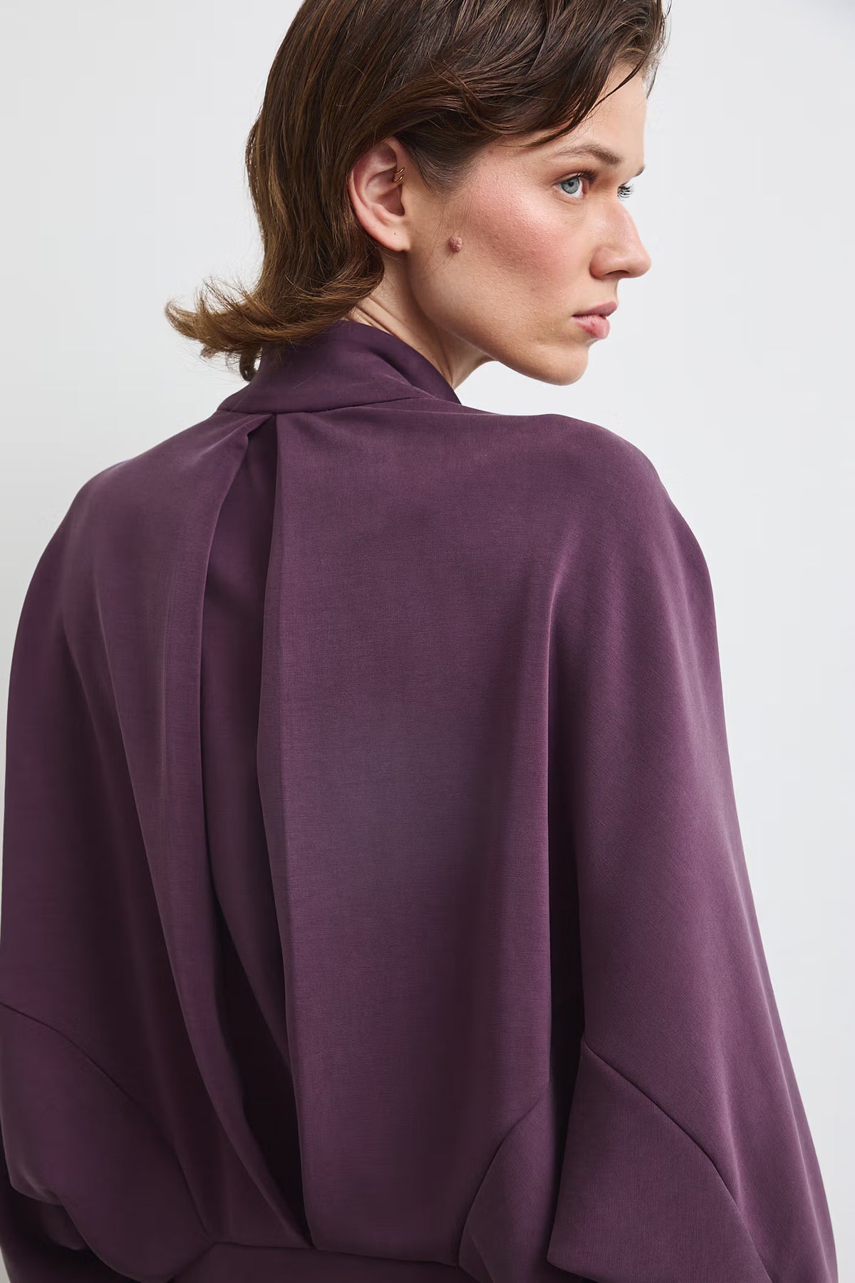 Damesvest met ritssluiting van zachte, gladde modalstof
