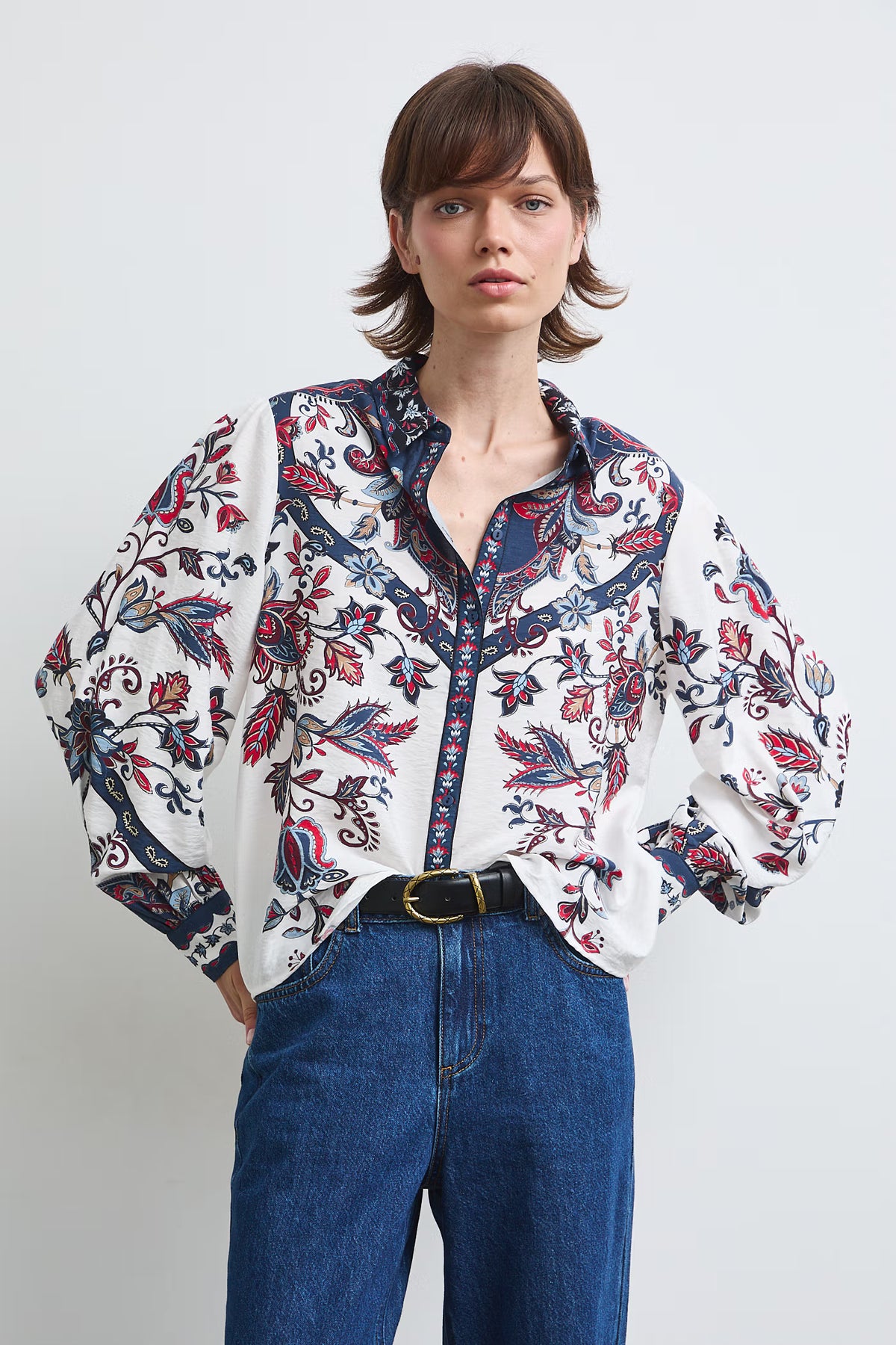 Dames blouse met paisleyprint