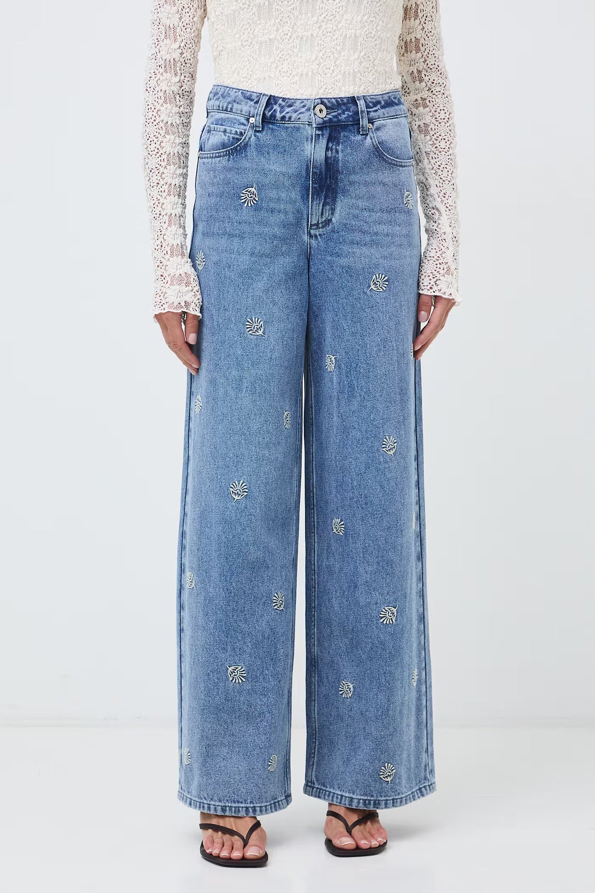Dames wide leg jeans met geborduurde bloemen