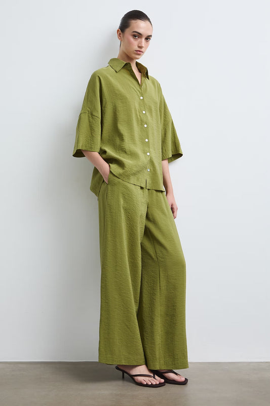 Dames oversized blouse met korte mouwen